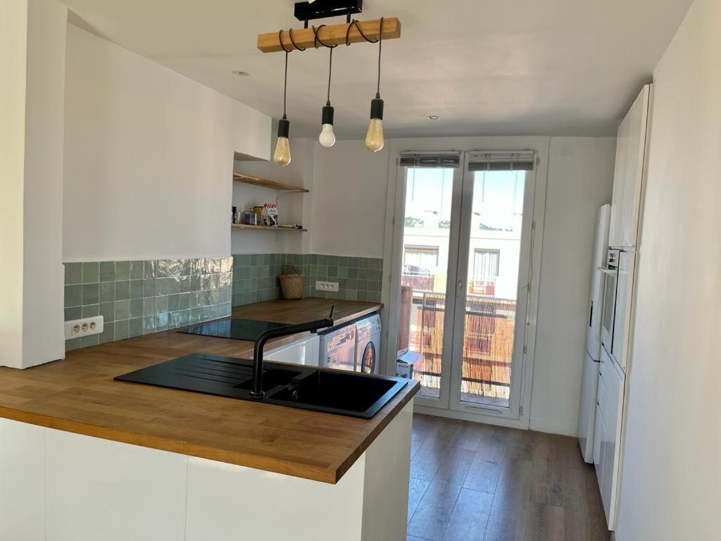 Apartment Prado Avec Parking Marseilles